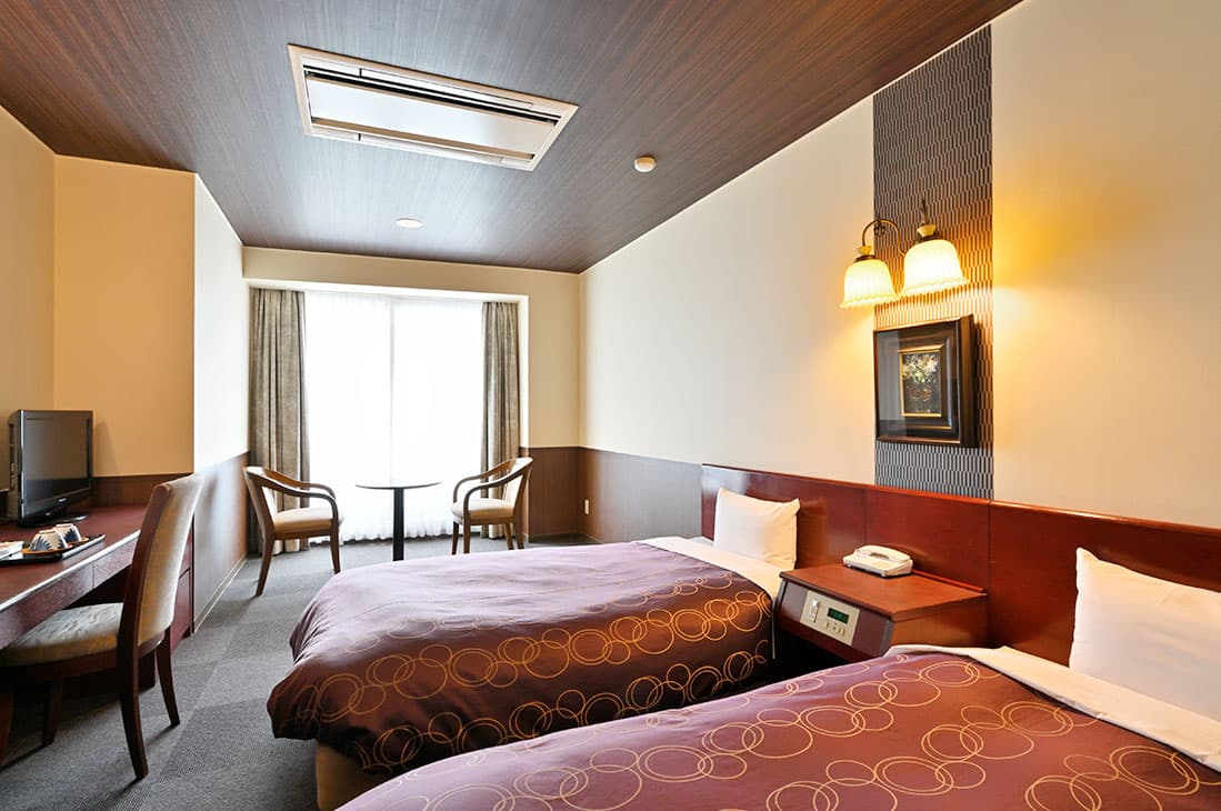 Hotel Urbanport image