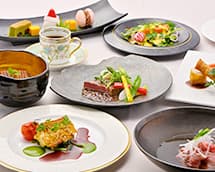 お食事
